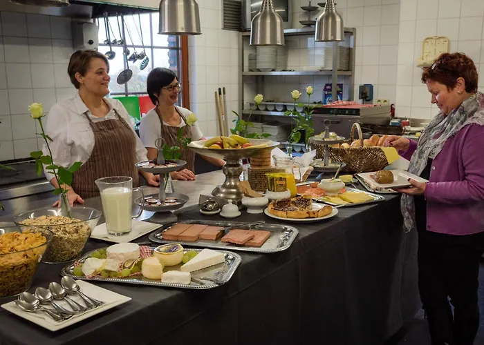 House For 40 Persons - Hubermont La Colline * La Roche-en-Ardenne